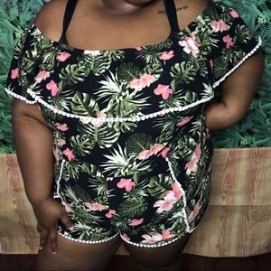 Plus Size Floral Jump Suit